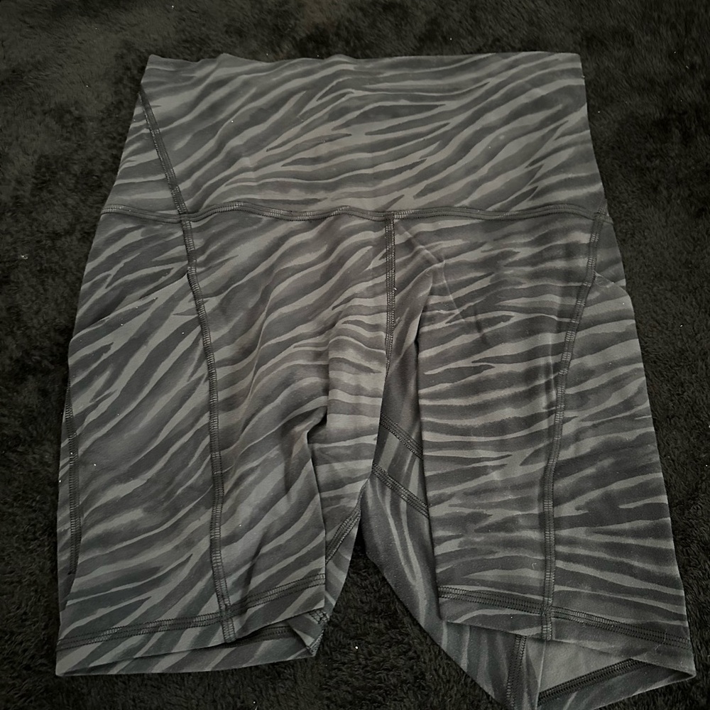 lululemon Gray Zebra Print High-Waisted Shorts
